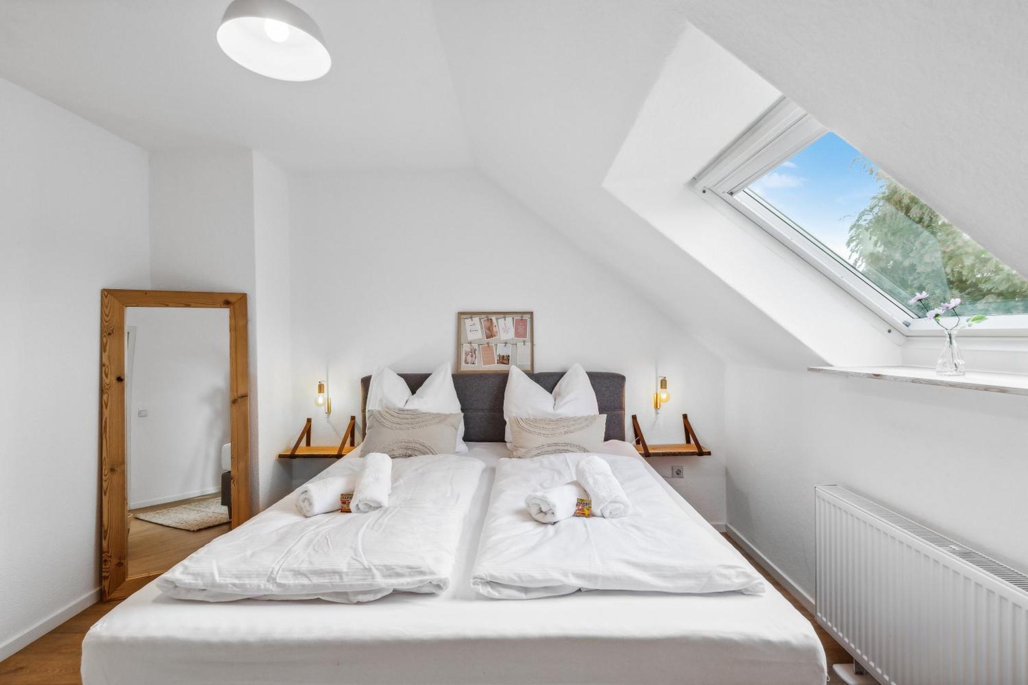 Citychalet- 73M2-Boxspringbett-Neu Renoviert-Kueche-Sehr Ruhig Bochum Exterior photo
